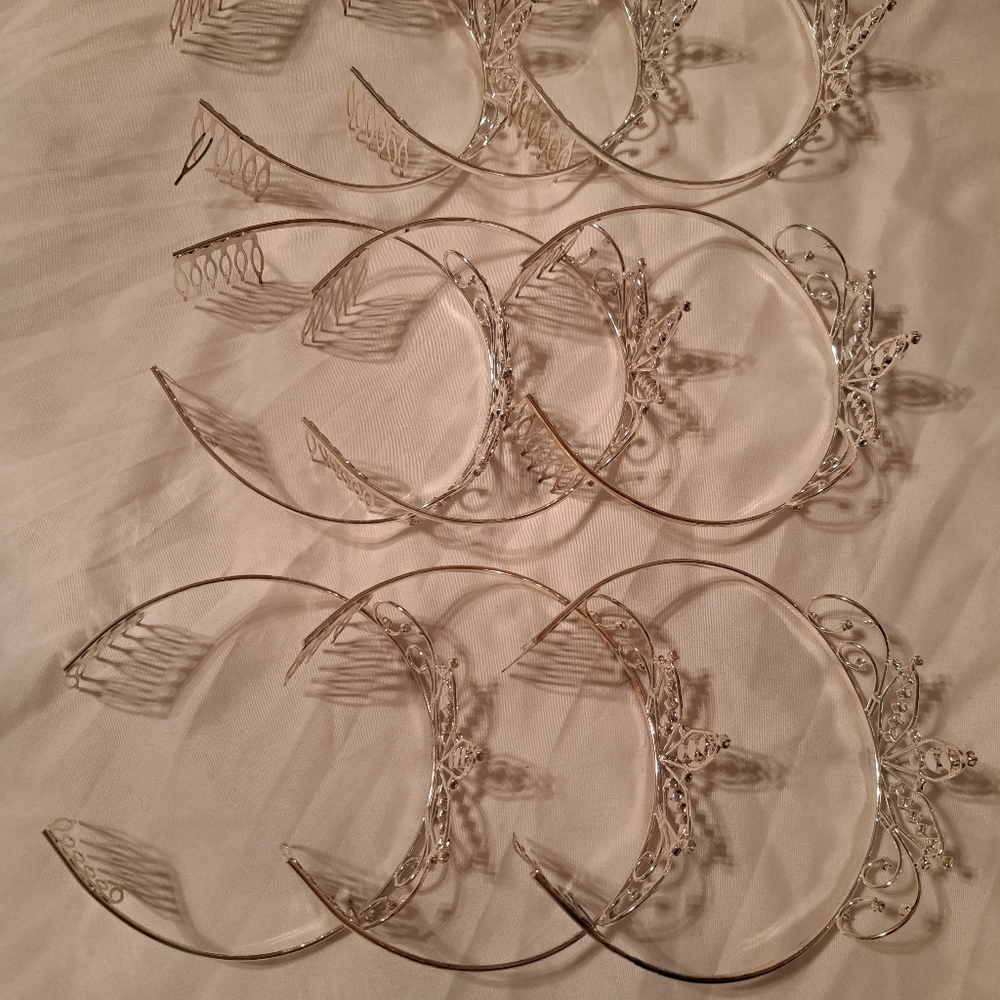 Tiaras - Lot of 9 - Silver with clear rhinestones - NEW! - Picture 3 of 3